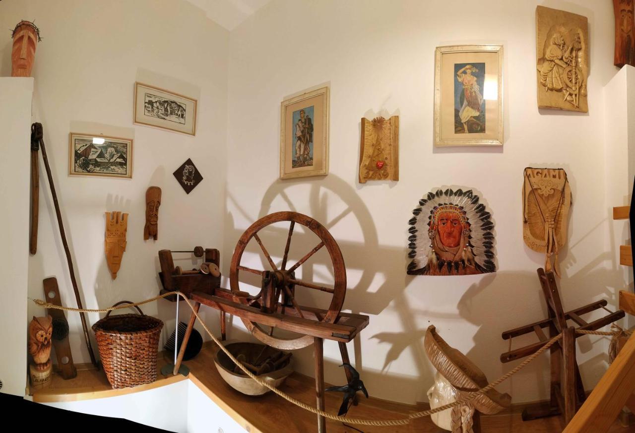 Agami T Villa Pavcina Lehota  Luaran gambar